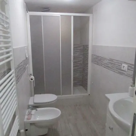 Casa Vacanza, Peonia * 斯培西亚