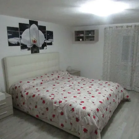 Apartamento Casa Vacanza, Peonia